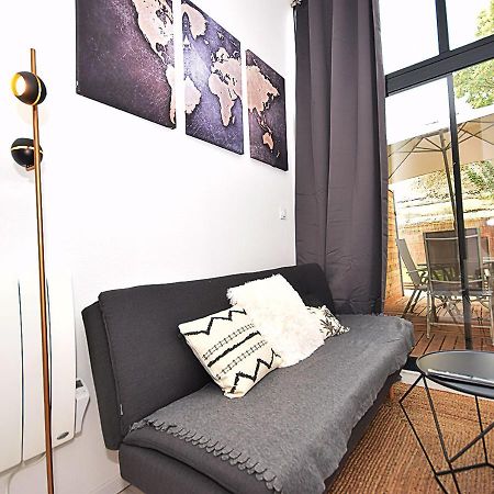 Hyper Centre Valenciennes - Wifi - Terrasse - Tramway - Lerelaisdodile2公寓 外观 照片