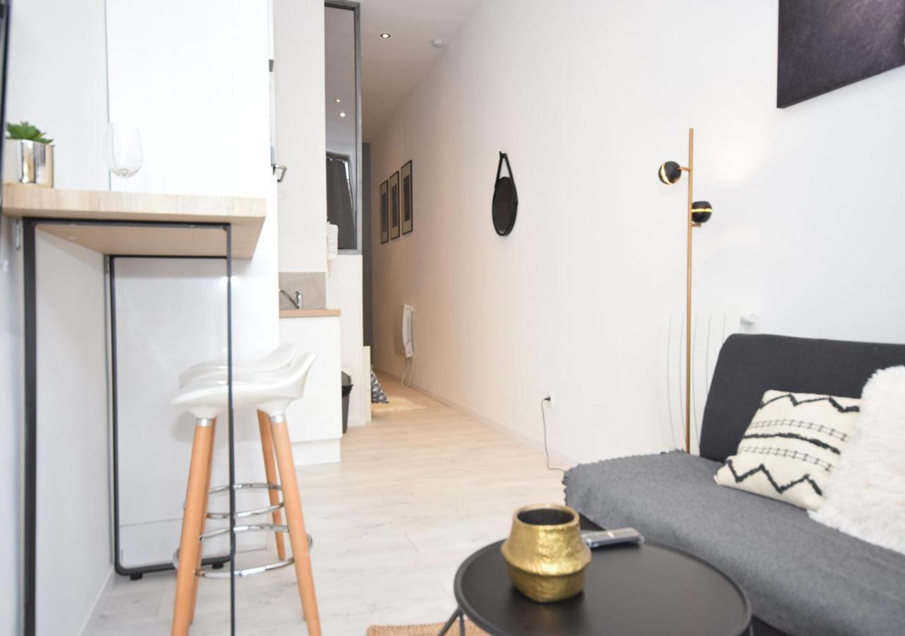 Hyper Centre Valenciennes - Wifi - Terrasse - Tramway - Lerelaisdodile2公寓 外观 照片