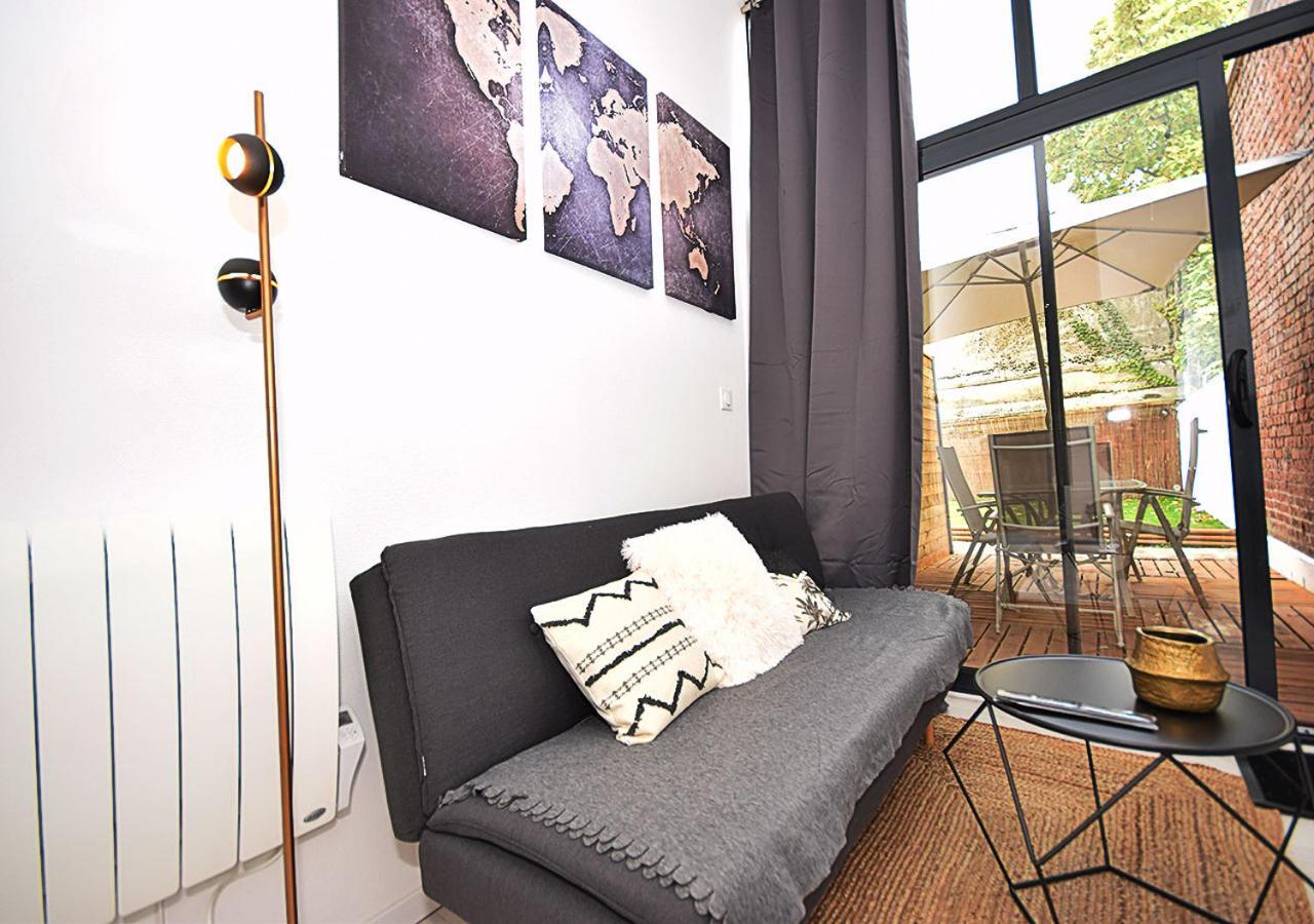Hyper Centre Valenciennes - Wifi - Terrasse - Tramway - Lerelaisdodile2公寓 外观 照片